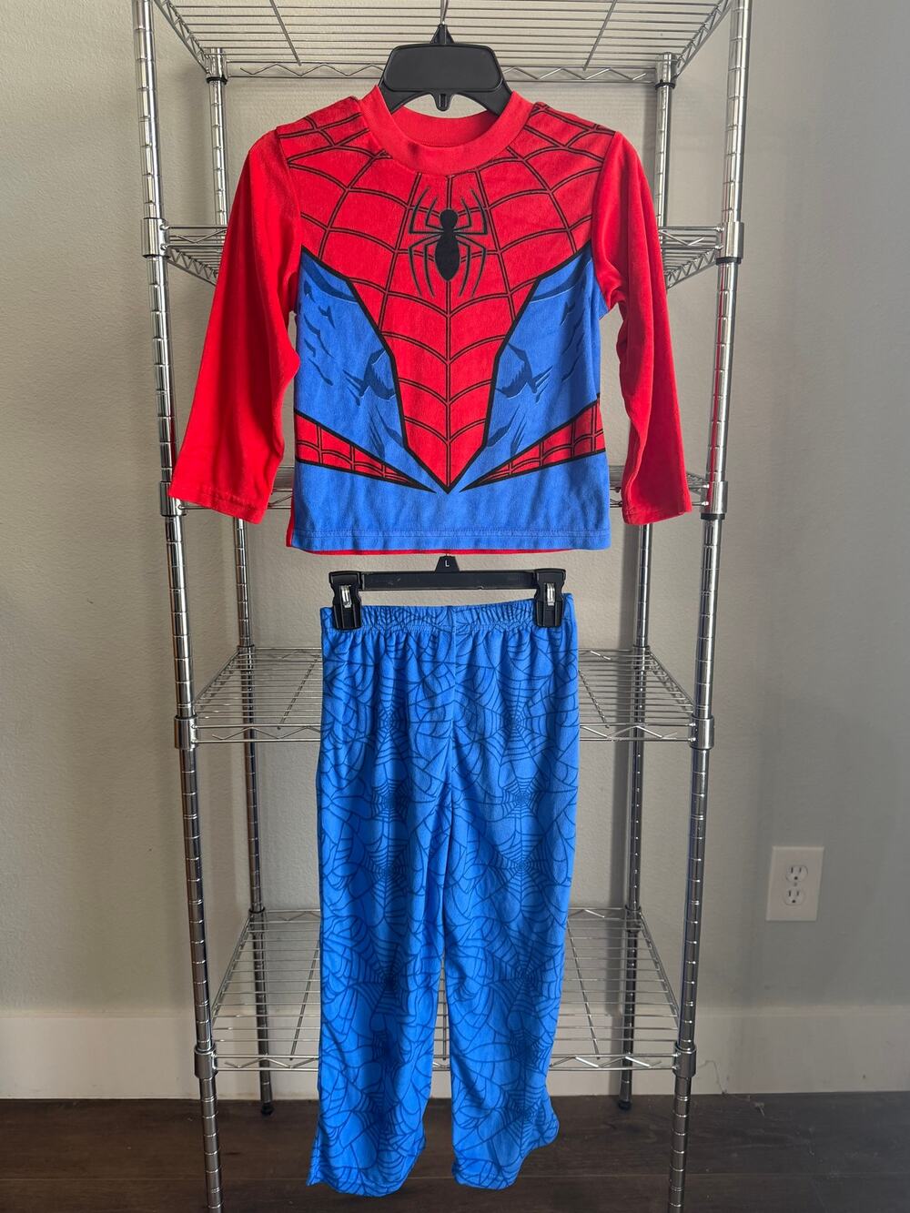 Marvel Spider-Man Boys' Size 6 2-Piece Pajama Set Red Blue Costume PJs
